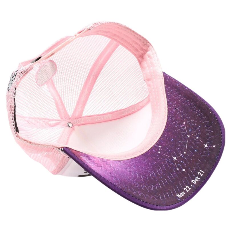 Amaze in Zodiac Sponge Trucker - Image 534