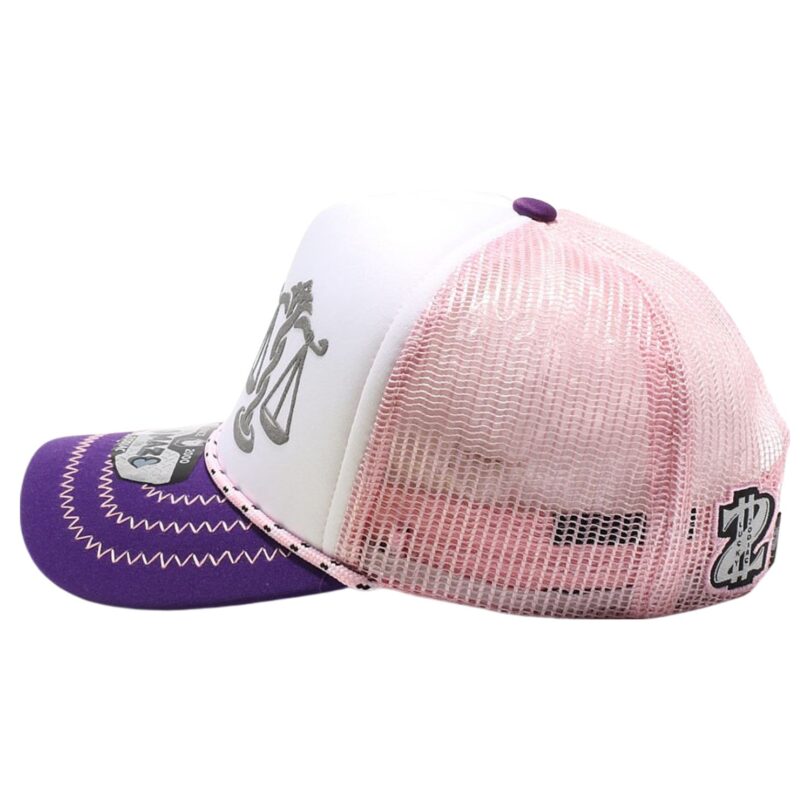 Amaze in Zodiac Sponge Trucker - Image 518