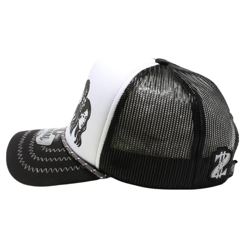 Amaze in Zodiac Sponge Trucker - Image 260